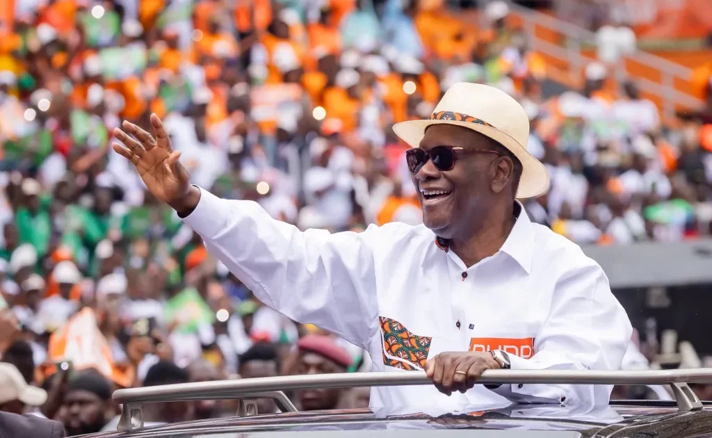 يعلن الحسن واتارا ترشحه لولاية رابعة في كوت ديفوار قبل انتخابات أكتوبر 2025